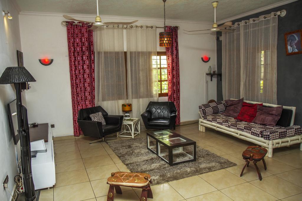 La Maison De Canelya Котону Экстерьер фото